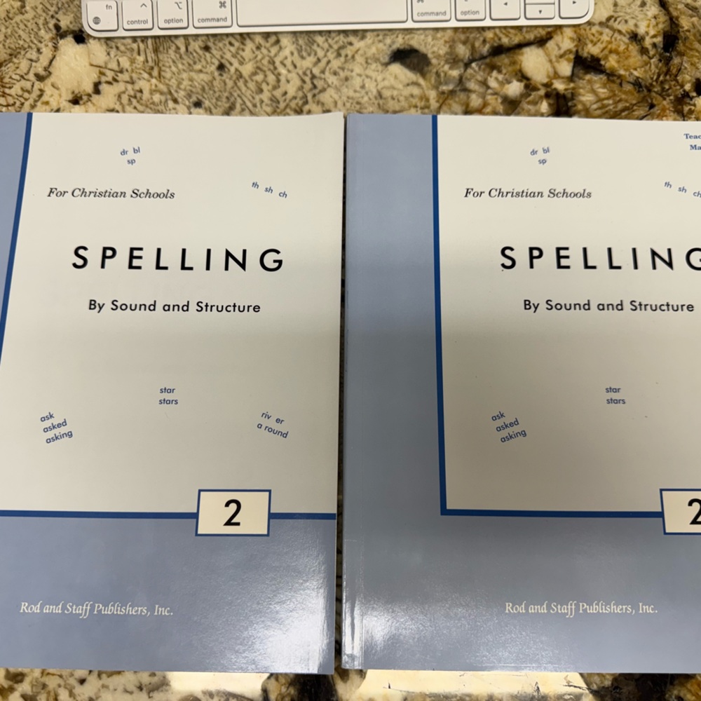 Spelling Textbooks Grade 2 for Christian Schools / Homeschool